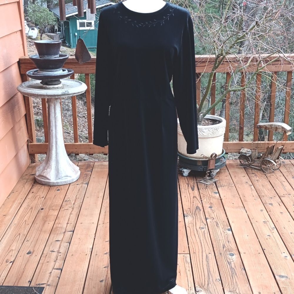 Charter Club Velvet Embroidered Evening  Dress. Velvet. Maxi. Black Tie